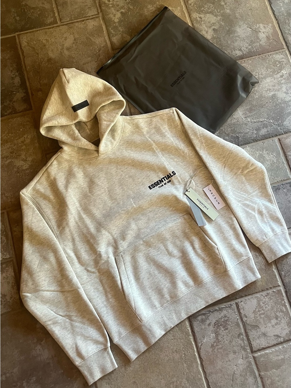 Fear of God Essentials Pullover Hoodie – Light Oatmeal